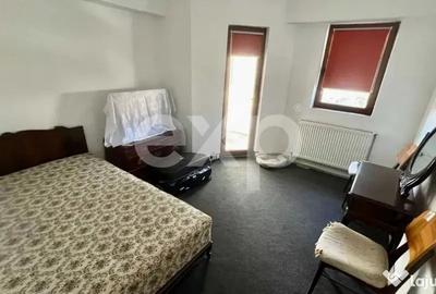 Apartament cu 3 camere decomandat în Capitol