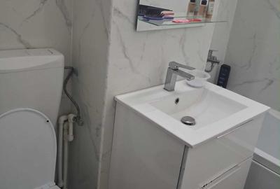Apartament cu 3 camere decomandat în Mircea cel Bătrân - 5