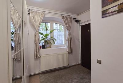 Casă individuală cu 7 camere cu Teren 169 Mp în Cotroceni - 3