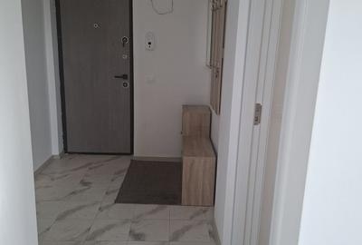 Apartament cu 2 camere decomandat în Turnișor