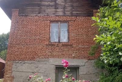 Casă cu Teren 800 Mp în Domnești - 4