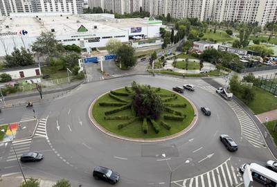 Apartament cu 4 camere semidecomandat, mobilat în Lujerului