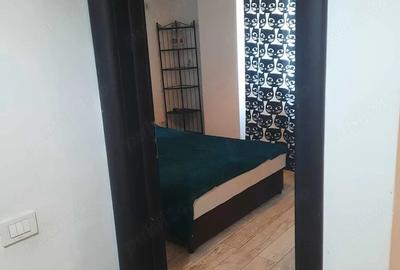 Apartament cu 2 camere semidecomandat în Gorjului
