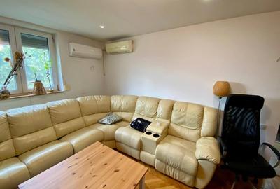 Apartament cu 4 camere semidecomandat, mobilat în Titan - 1
