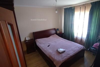 Casă individuală cu 5 camere cu Canalizare în Valu lui Traian - 8