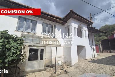 Casă cu 3 camere cu Teren 1565 Mp în Bengești