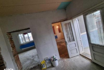 Casă cu 3 camere cu Teren 66 Mp în Central - 7