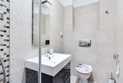 Apartament cu 3 camere decomandat în Sisești - 6