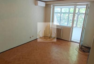 Apartament cu 3 camere decomandat în Tineretului