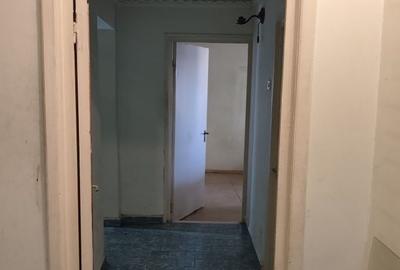 Apartament cu 3 camere decomandat în Băceni - 2