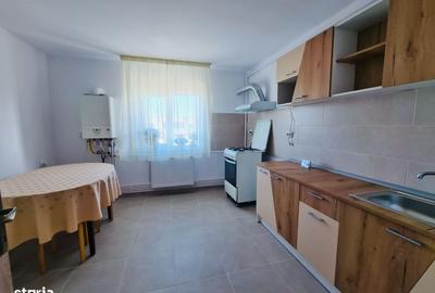 Apartament cu 2 camere decomandat în Broșteni - 3