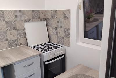 Garsonieră decomandată în Berceni - 2