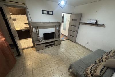 Apartament cu 2 camere nedecomandat, mobilat în Tomis Nord