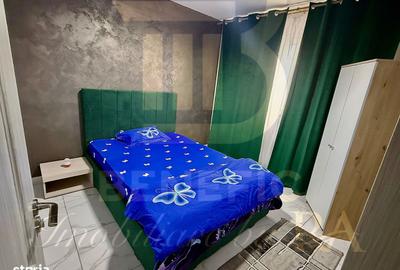 Apartament cu 3 camere decomandat în Republicii