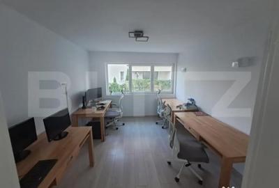 Apartament cu 3 camere decomandat, mobilat în Tractorul - 14