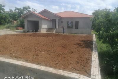 Casă cu 3 camere în Șauaieu - 3