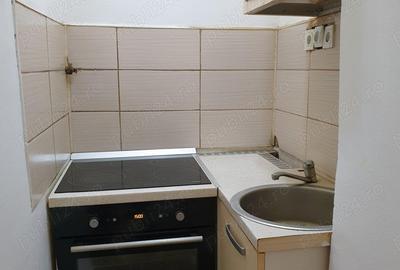 Vand garsoniera zona Micro 1 - 6