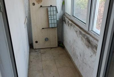 Apartament cu 3 camere semidecomandat, mobilat în Fundeni - 11