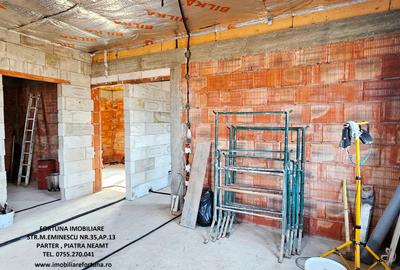 Casă cu 3 camere cu Teren 615 Mp în Exterior Est - 4