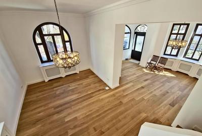 Casă cu 11 camere cu Canalizare în Dorobanți - 9