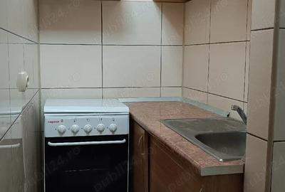 Garsonieră decomandată în Faleză