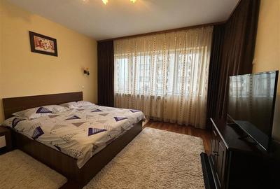 Apartament cu 3 camere decomandat în Canta - 1