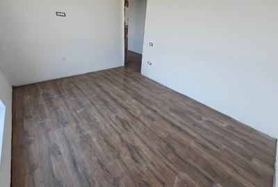 Apartament cu 2 camere decomandat în Haliu - 7