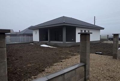 Casă cu 3 camere cu Teren 450 Mp în Lazuri - 13