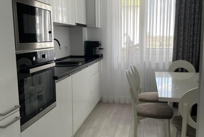 Apartament cu 3 camere decomandat în Central - 1