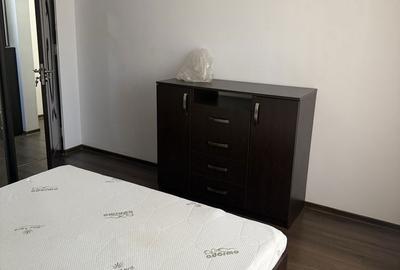 Apartament cu 3 camere decomandat în Central - 1
