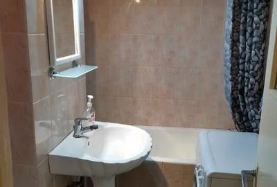 Dristor, garsoniera, 280 euro, 6 min metrou, libera - 8