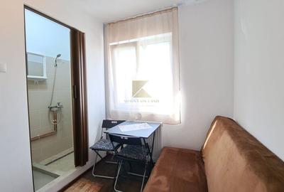 Camera cu baie, renovata complet, Str. Serii 2 Camera cu baie, renovata complet, Str. Serii 2 - 5
