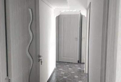 Apartament cu 4 camere decomandat în Drumul Taberei - 17