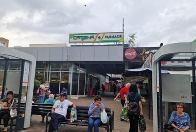 Spațiu comercial, de 56 mp, în Veteranilor - 8