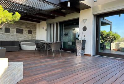 Penthouse cu 6 camere decomandat, mobilat în Herăstrău