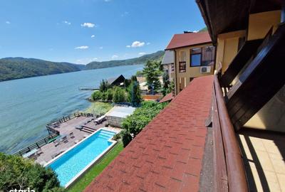 Spațiu comercial, de 871 mp, în Eșelnița - 1