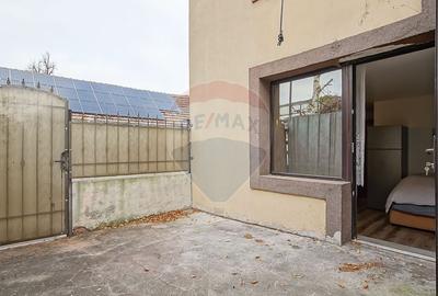 Casă individuală cu 12 camere cu Canalizare în Astra - 30