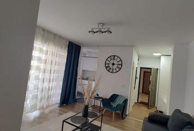 Apartament cu 3 camere, mobilat în Central - 1