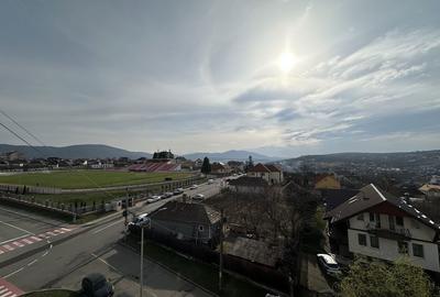 Garsonieră decomandată în Central - 1