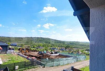 Casă cu Canalizare în Valea Adâncă - 8