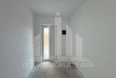 Casă individuală cu 4 camere cu Canalizare în Micești - 3