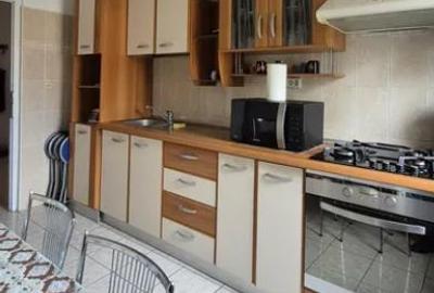 Apartament cu 2 camere decomandat, mobilat în Răcădău - 6
