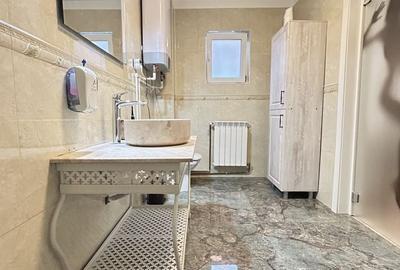 Casă cu 12 camere cu Canalizare în Periferie - 14