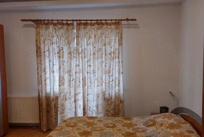 1 camera in zona Bucovina