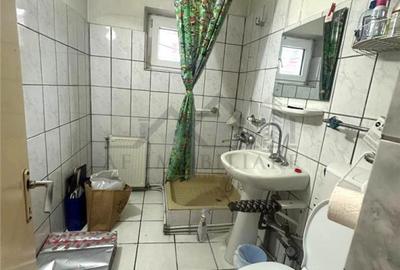 Apartament cu 4 camere decomandat în Nicolina - 7