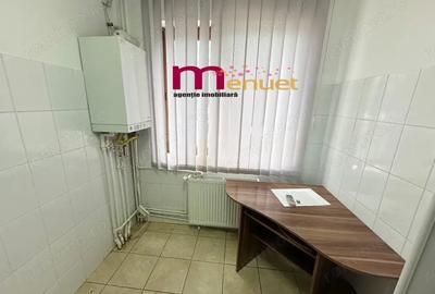 Spațiu comercial, de 50 mp, în Central - 7