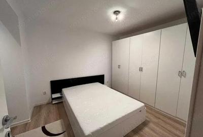 Apartament cu 2 camere semidecomandat, mobilat în Dacia