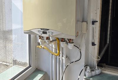 Apartament cu 3 camere decomandat în Nicolina - 8