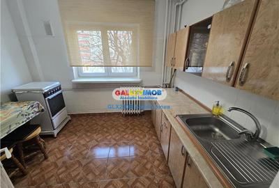 Apartament cu 3 camere semidecomandat în Berceni - 6