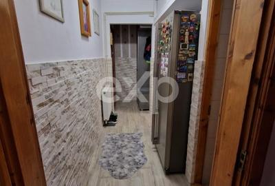 Apartament cu 2 camere semidecomandat, mobilat în Micro 11 - 3